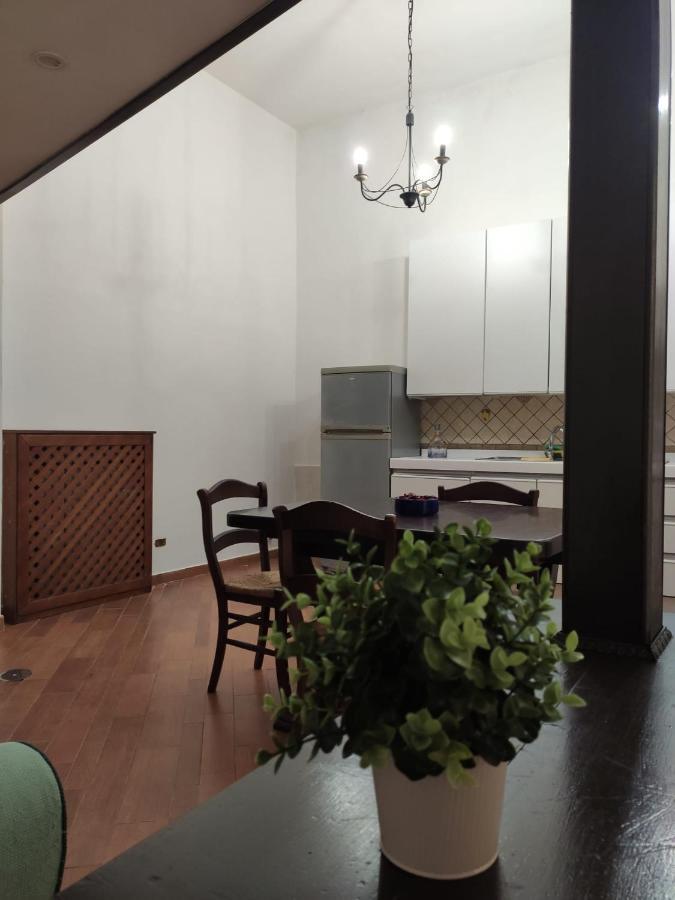 Appartamento Centro Storico Naples Exterior photo